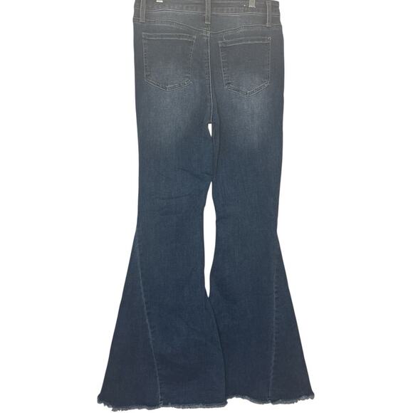 Refuge Denim Blue Jean in Size 5-EUC - Picture 3 of 8